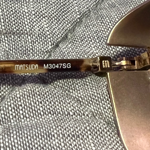 Matsuda Sunglasses Unisex Aviator M3047 Gold Tone -NEW - Picture 8 of 10